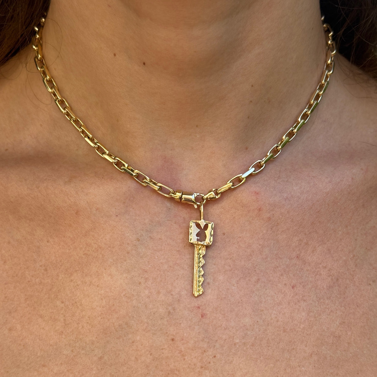 Vintage 14K Yellow Gold Playboy Key Charm – BHunicorn