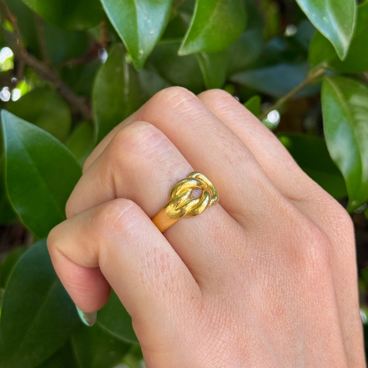 Vintage 18K Yellow Gold Hercules Knot Ring – BHunicorn